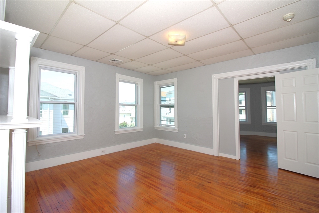 82 Fox Street, Unit 3 Worcester, MA 01604 - Photo 5 of 18