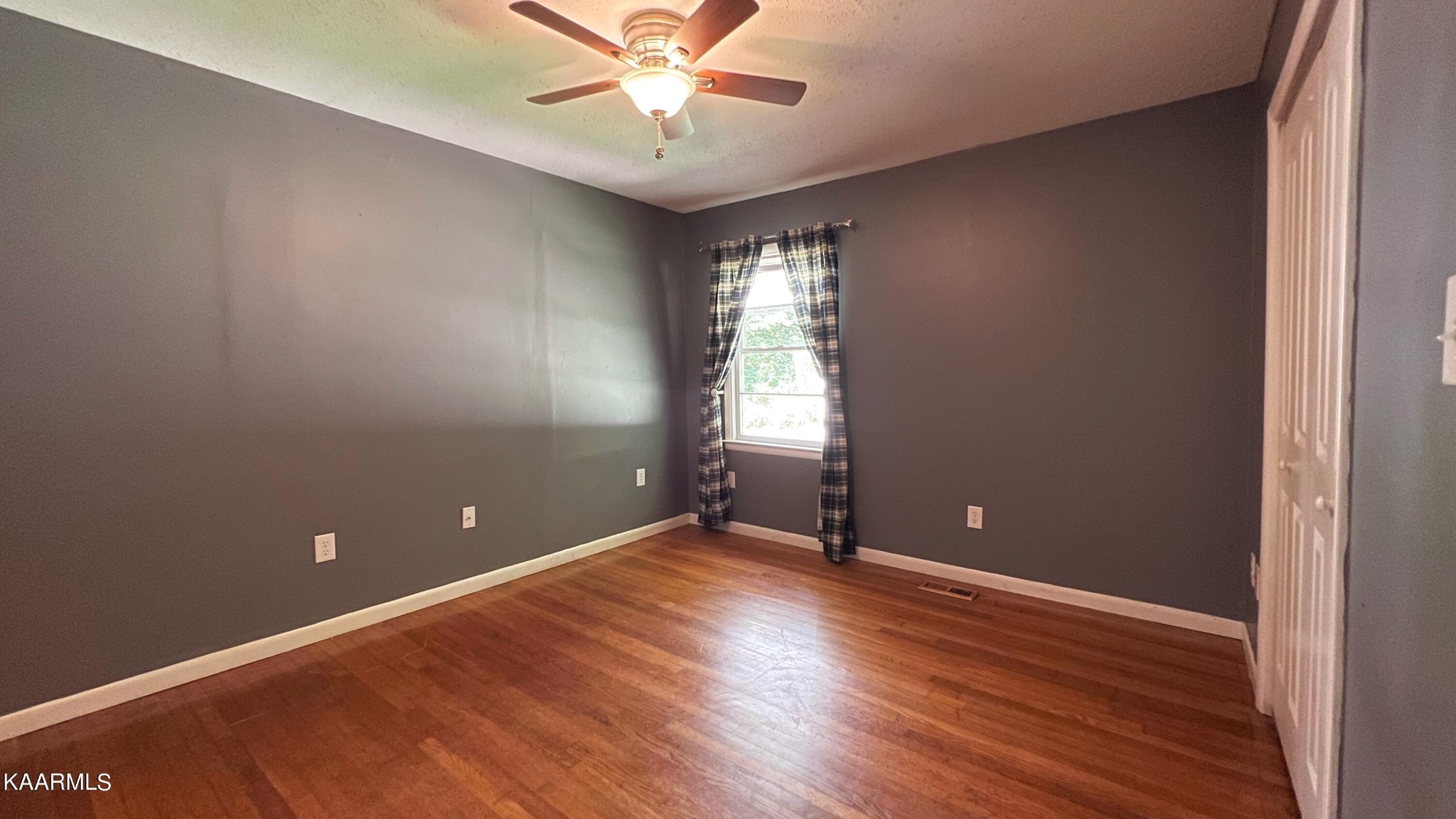 824 Sugar Loaf Road Sevierville, TN 37876 - Photo 12 of 36 Gallery Image 12