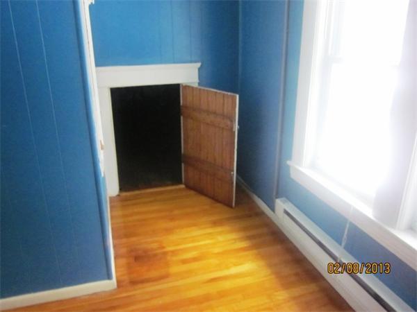8 Elton Street Worcester, MA 01604 - Photo 22 of 26