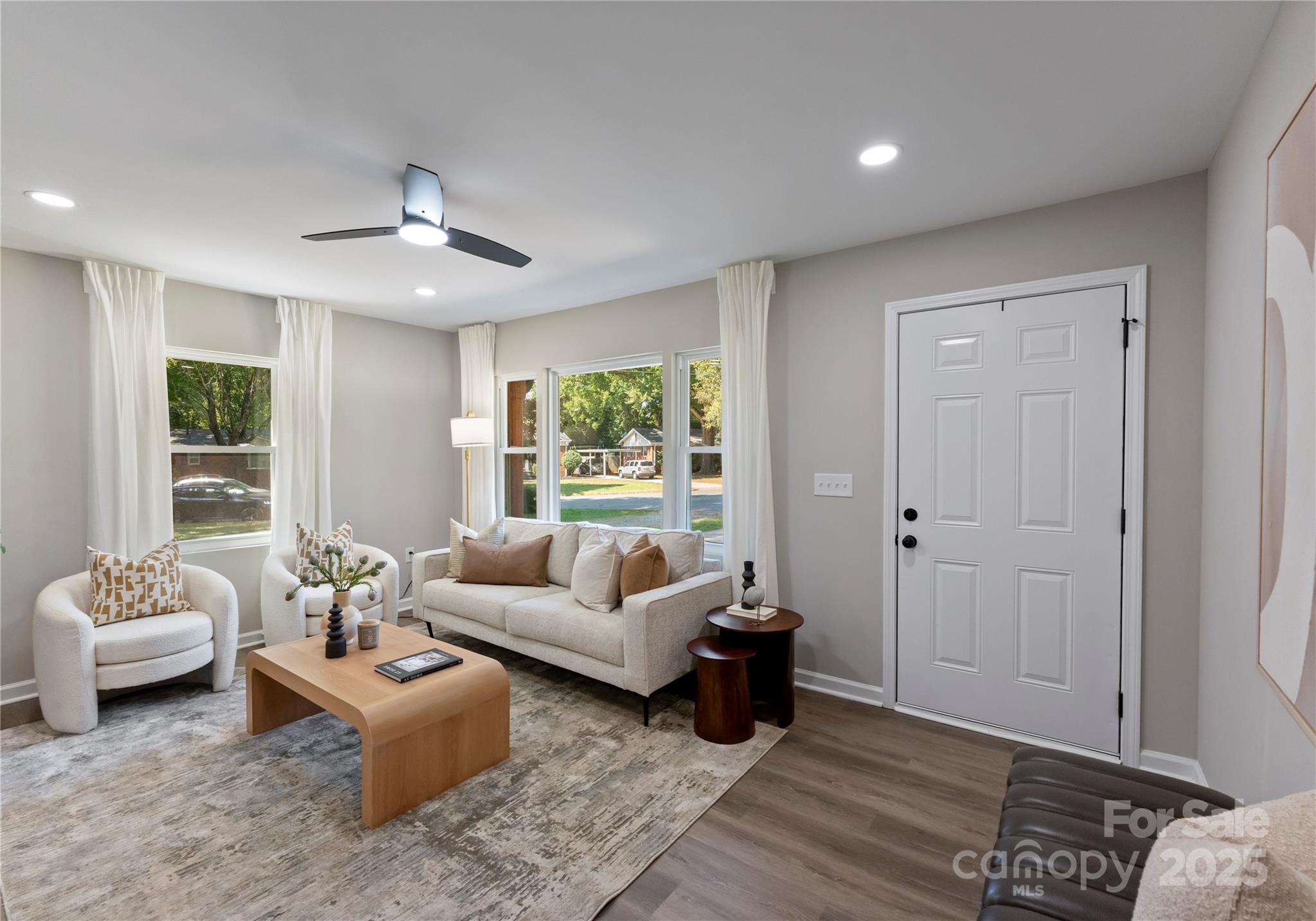 2900 Enfield Road Charlotte, NC 28205 - Photo 3 of 35 a living room with furniture and a large window