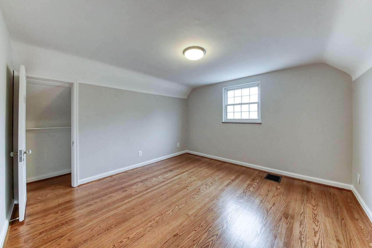 49 Pleasant Ridge Avenue Fort Mitchell, KY 41017 - Photo 11 of 19 Gallery Image 11