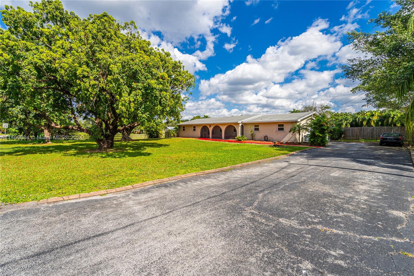 5830 Southwest 162nd Avenue Southwest Ranches, FL 33331 - Photo 49 of 63 Gallery Image 49