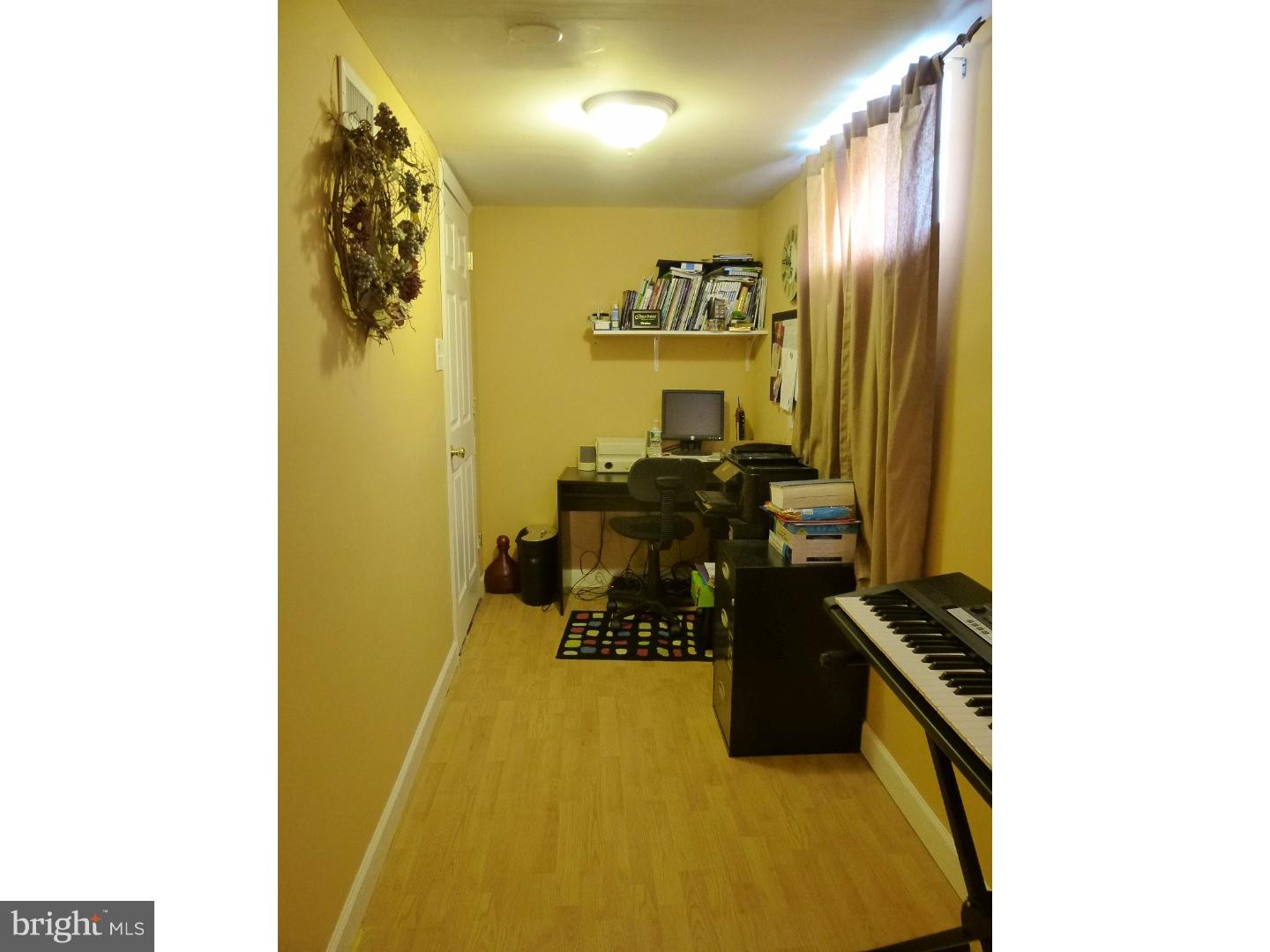 66 Reed Avenue Hamilton, NJ 08610 - Photo 14 of 19 Office / Study