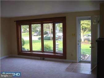 246 Lewis Road Springfield, PA 19064 - Photo 2 of 12