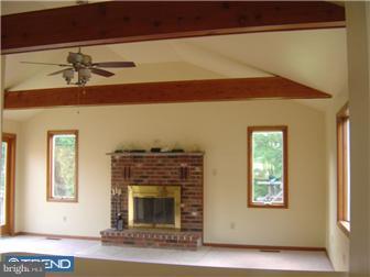 246 Lewis Road Springfield, PA 19064 - Photo 5 of 12