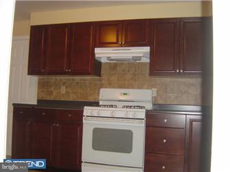 246 Lewis Road Springfield, PA 19064 - Photo 8 of 12