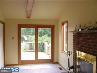 246 Lewis Road Springfield, PA 19064 - Photo 10 of 12