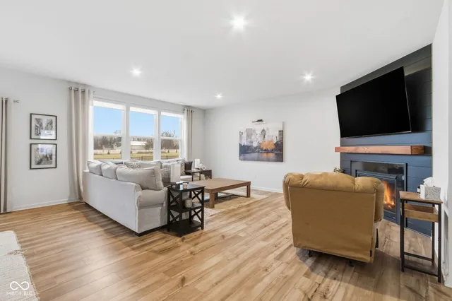 $560,000 | 504 Allandale Avenue, Westfield, IN 46074