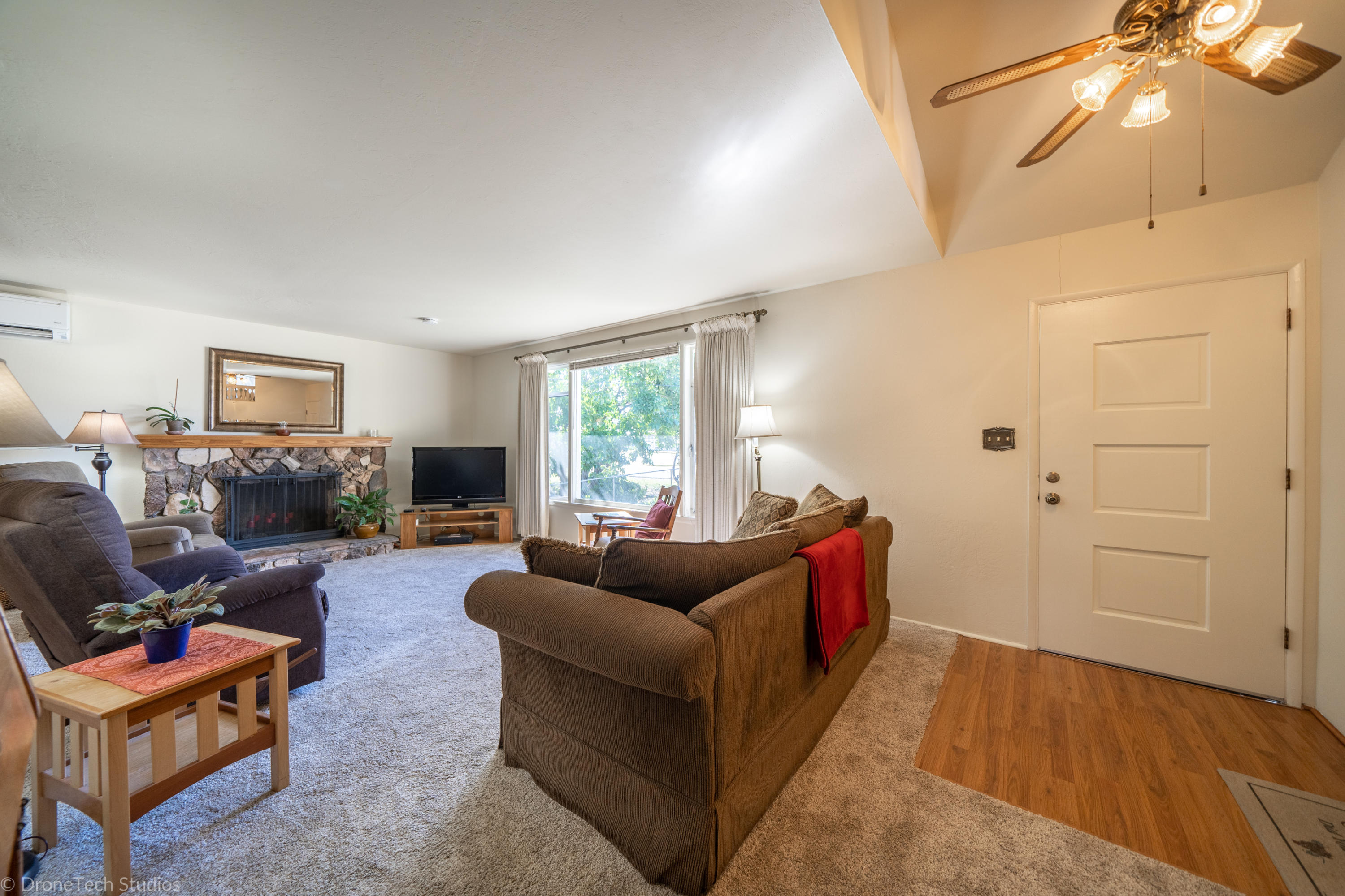 5045 Bidwell Road Redding, CA 96001 - Photo 8 of 37 5045 Bidwell Rd-7