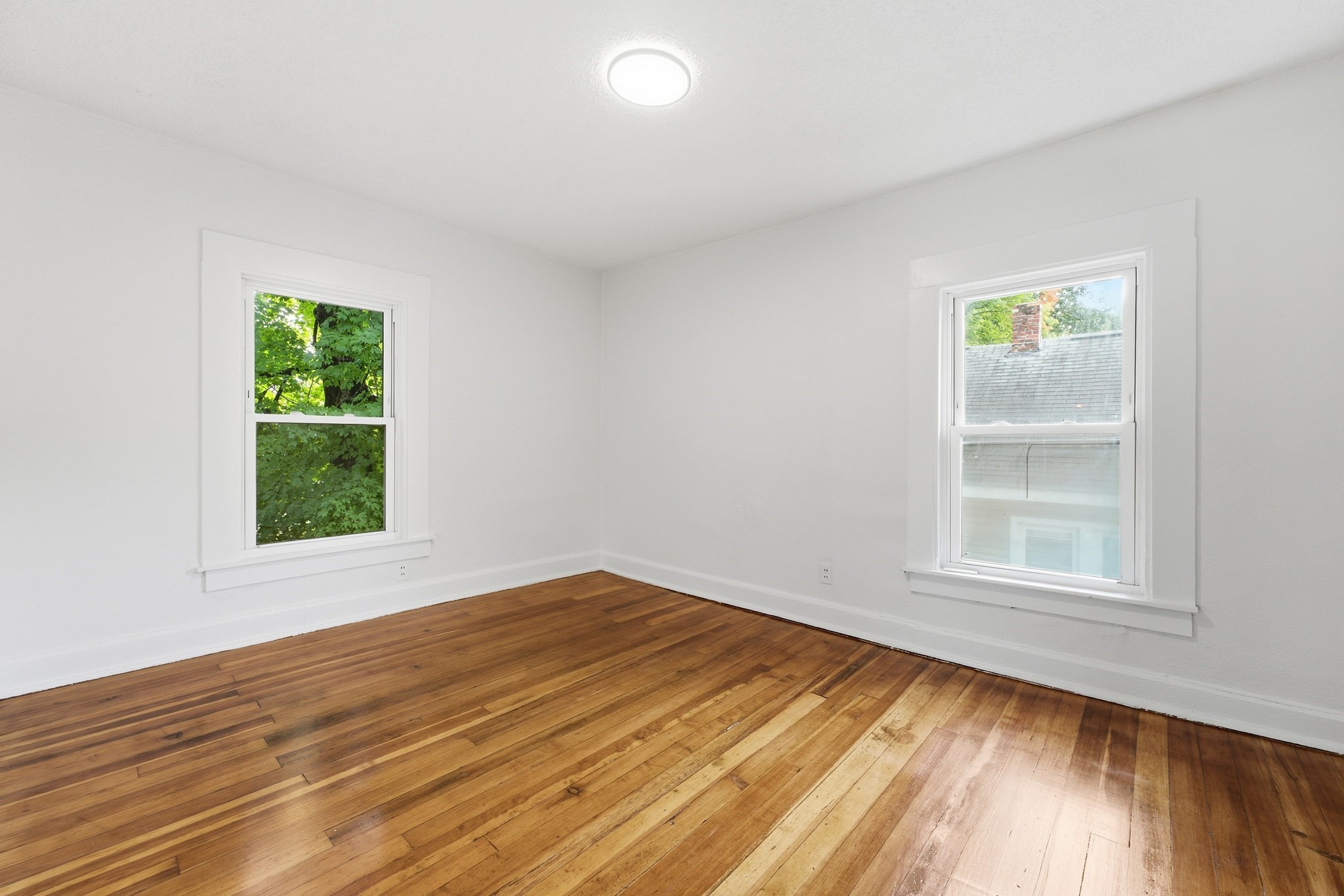 73 Jasper Street Springfield, MA 01109 - Photo 18 of 38 Gallery Image 18
