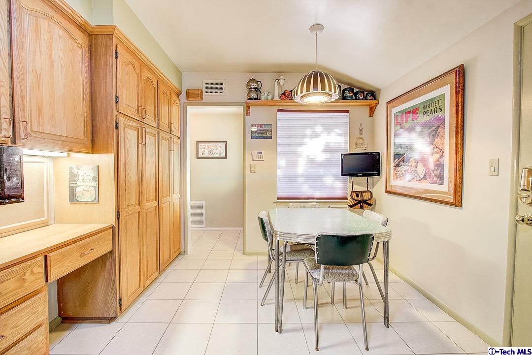 10782 Terecita Road Tujunga, CA 91042 - Photo 14 of 20 Gallery Image 14