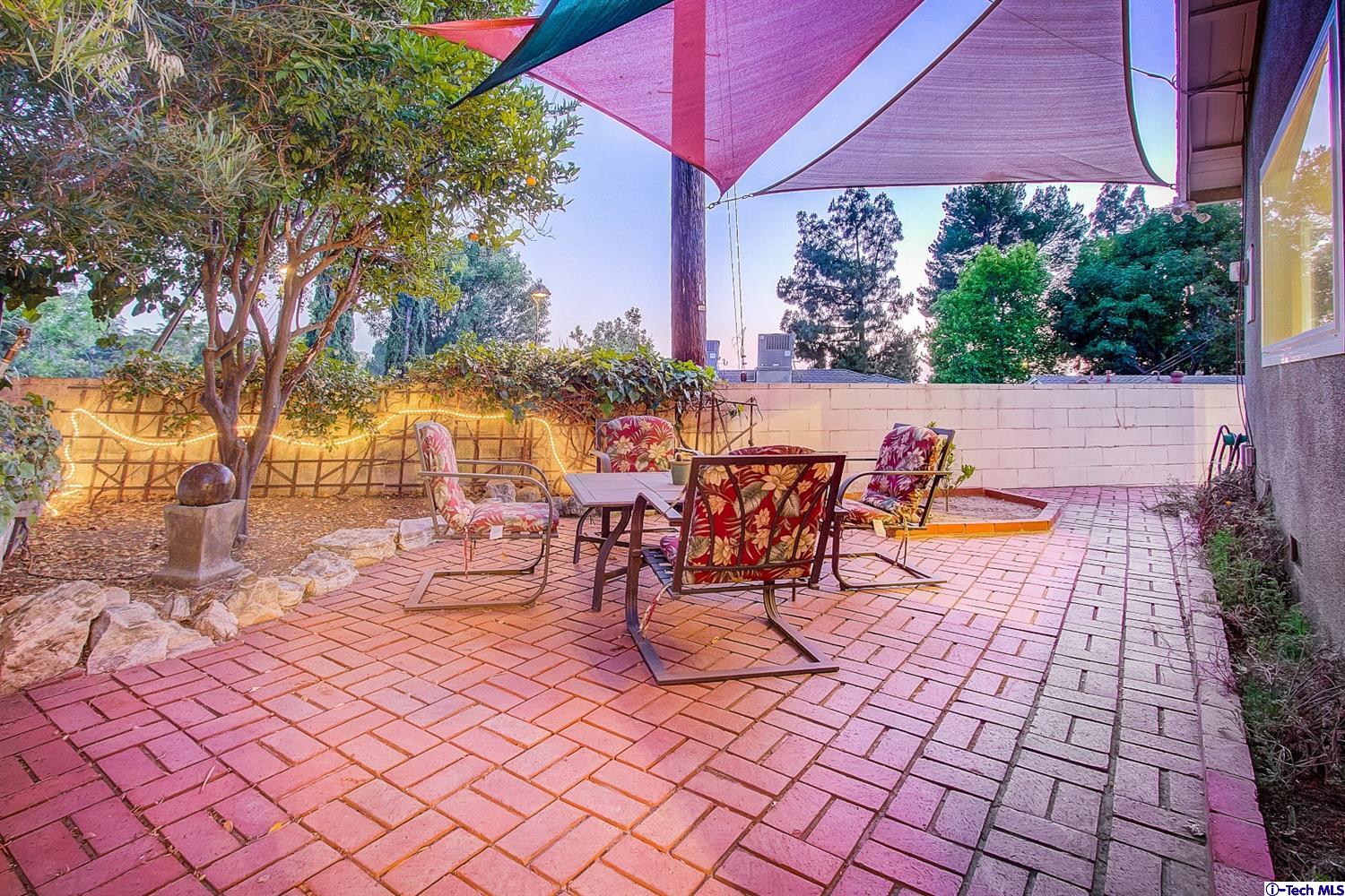 10782 Terecita Road Tujunga, CA 91042 - Photo 3 of 20 Gallery Image 3