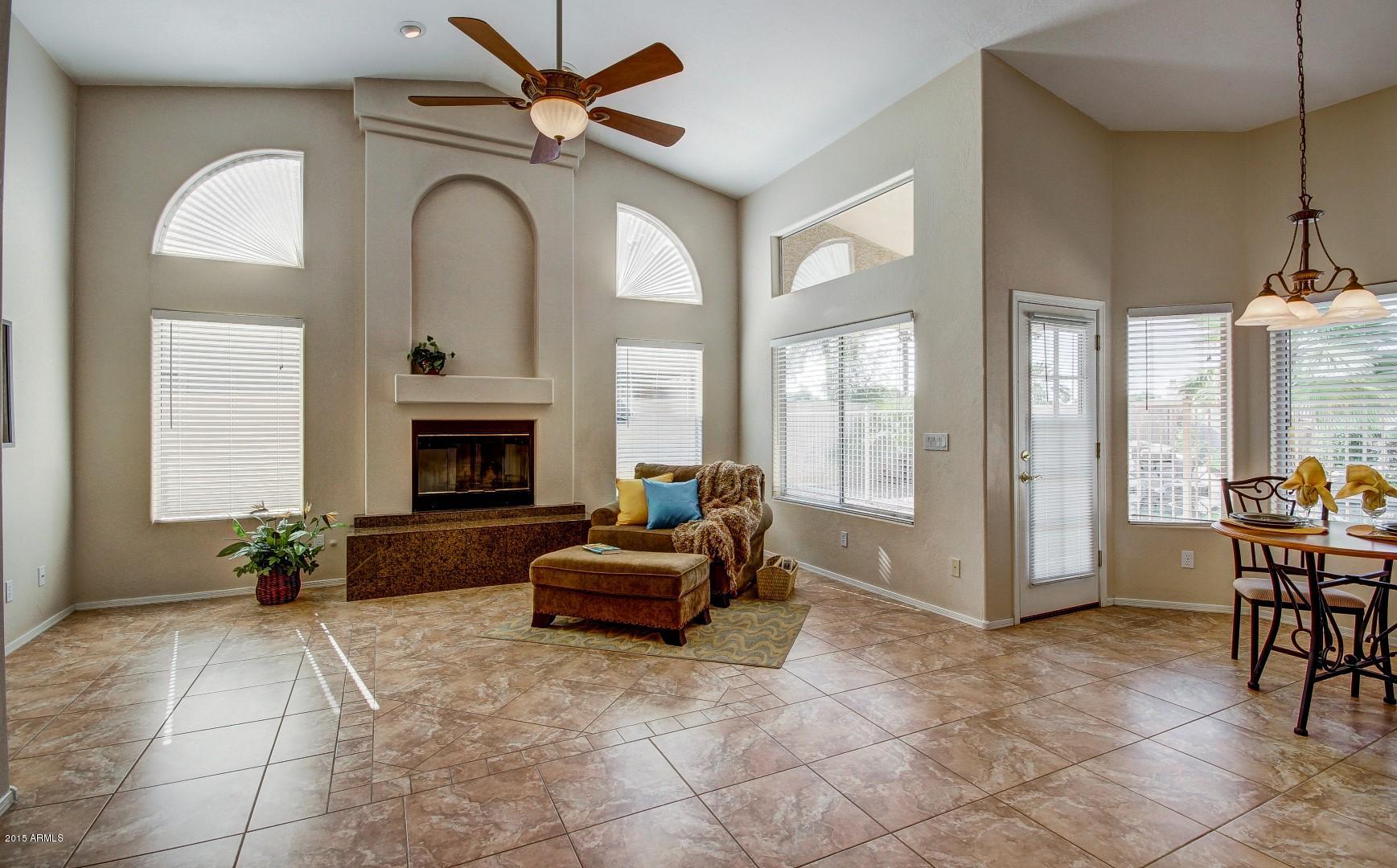 4754 East Hearn Road Phoenix, AZ 85032 - Photo 18 of 40 Heard (20)