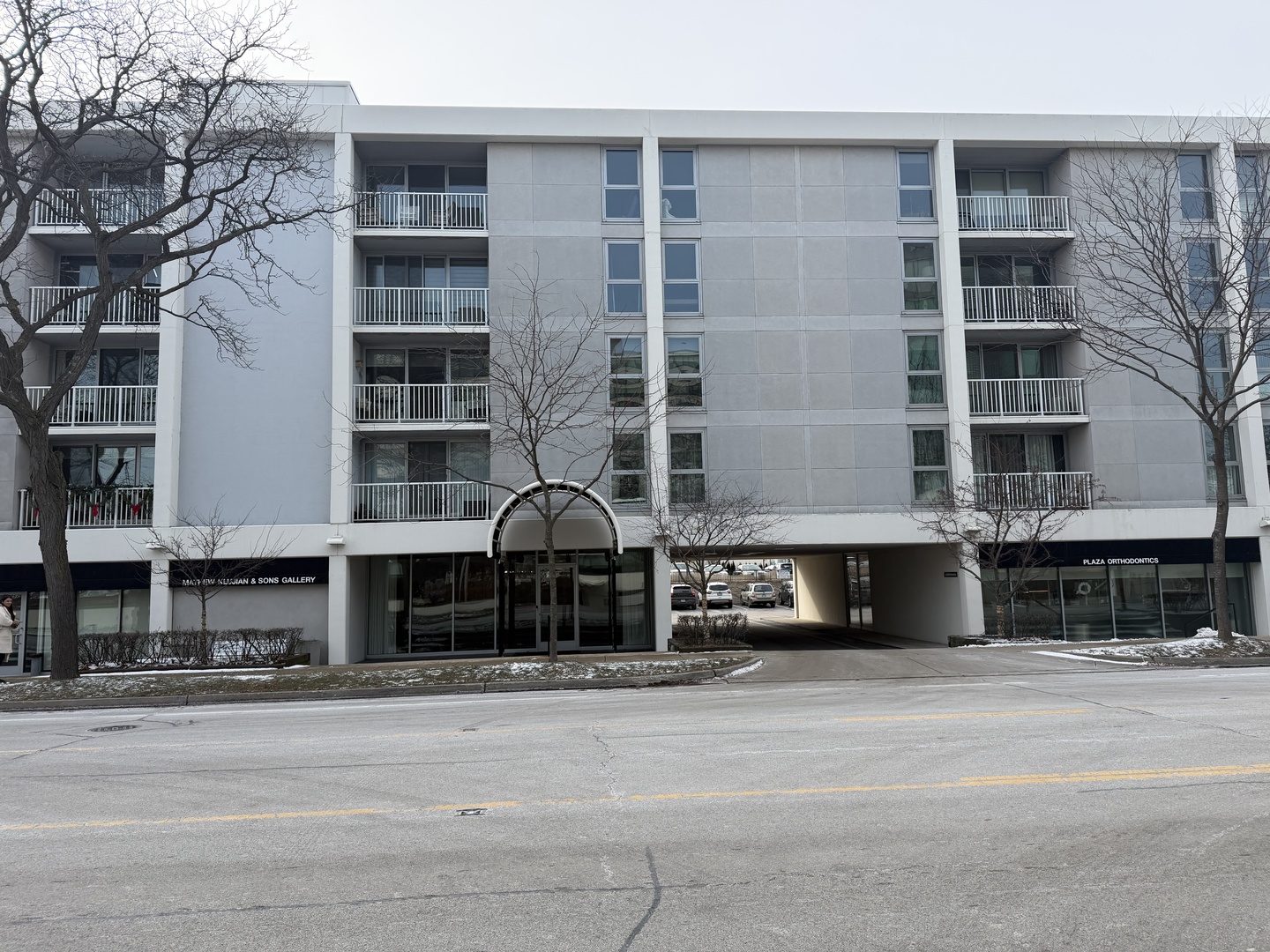 1625 Sheridan Road, Unit 312 Wilmette, IL 60091 - Photo 2 of 3