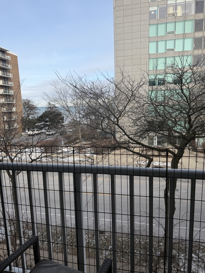 1625 Sheridan Road, Unit 312 Wilmette, IL 60091 - Photo 3 of 3