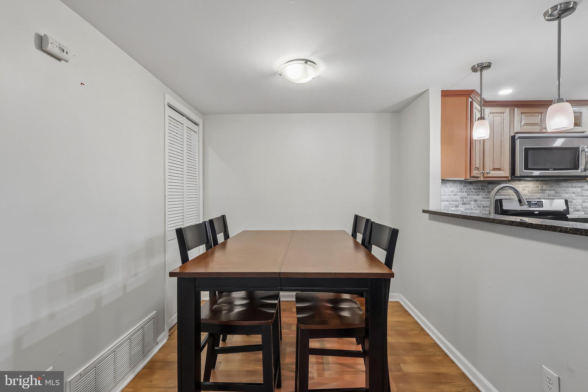 20102 Delaire Landing Road, Unit 102 Philadelphia, PA 19114 - Photo 12 of 31