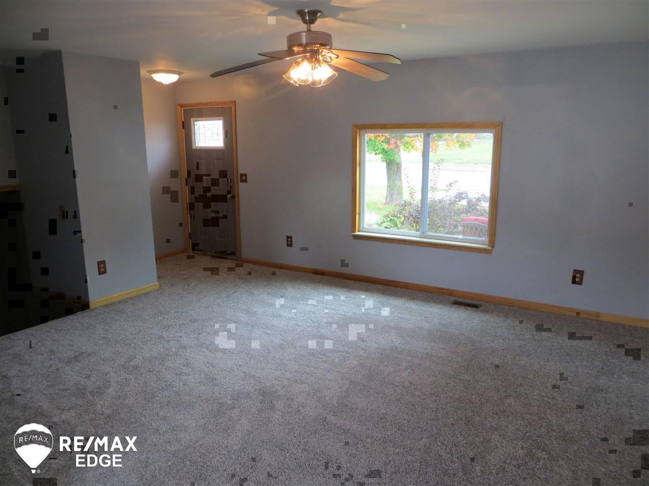 9511 North Genesee Road Mount Morris, MI 48458 - Photo 7 of 45 21508280-6.JPG