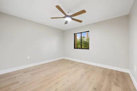 $525,000 | 1601 Marina Isle Way, Unit 106, Jupiter, FL 33477