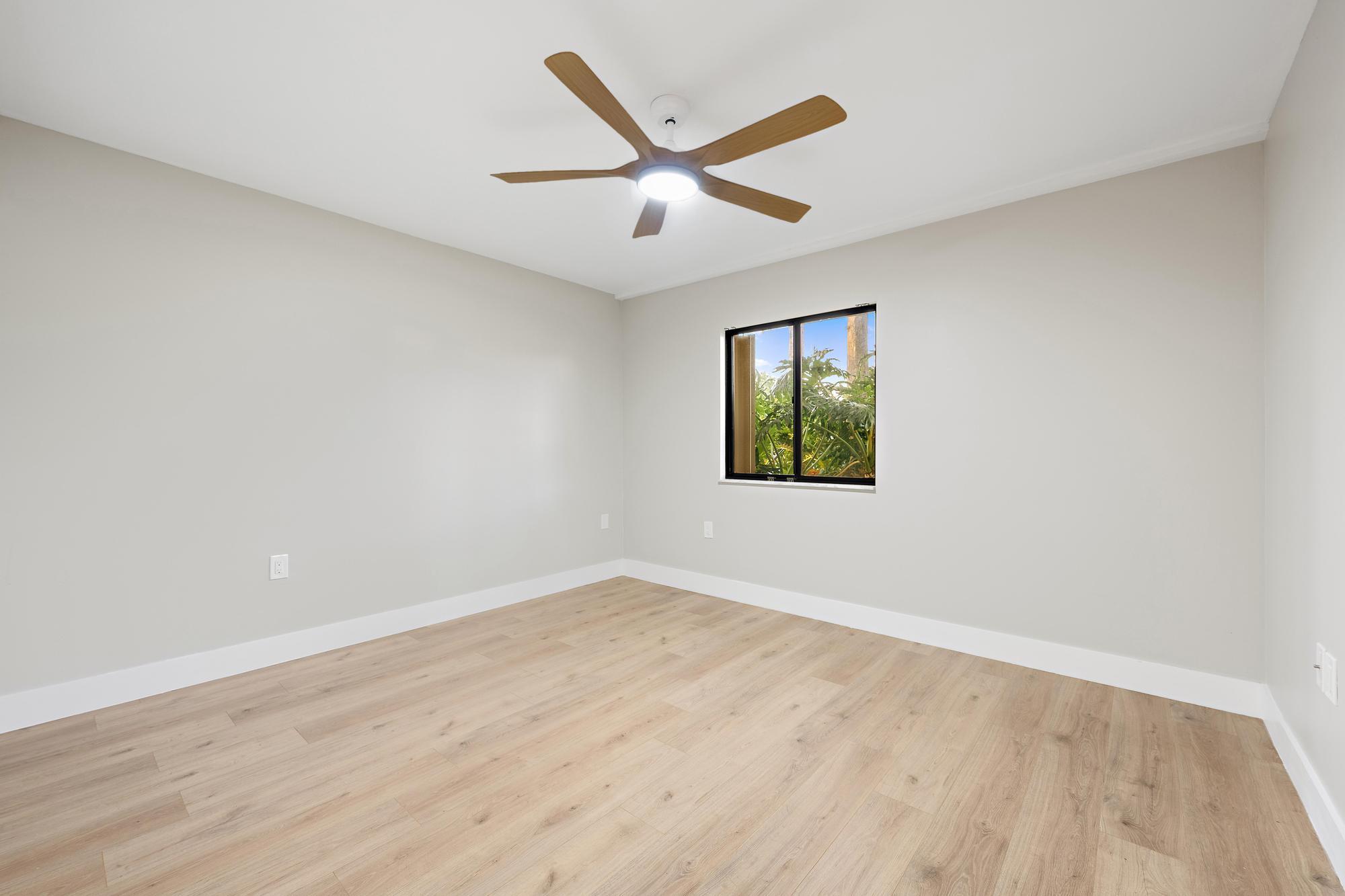 1601 Marina Isle Way, Unit 106 Jupiter, FL 33477 - Photo 18 of 33 1601 Marina Isle Way apt 106-9