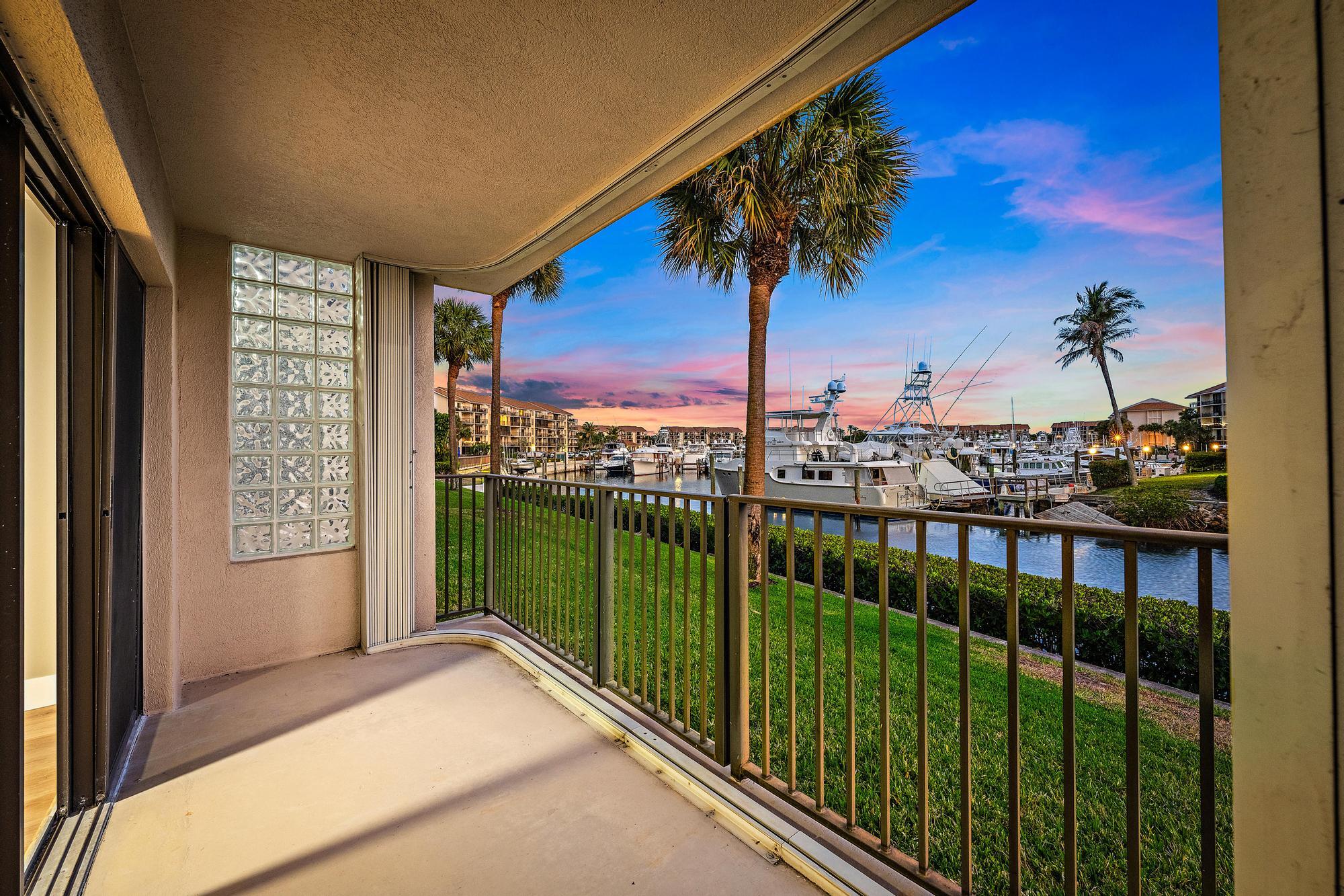 1601 Marina Isle Way, Unit 106 Jupiter, FL 33477 - Photo 26 of 33 1601 Marina Isle Way apt 106-24