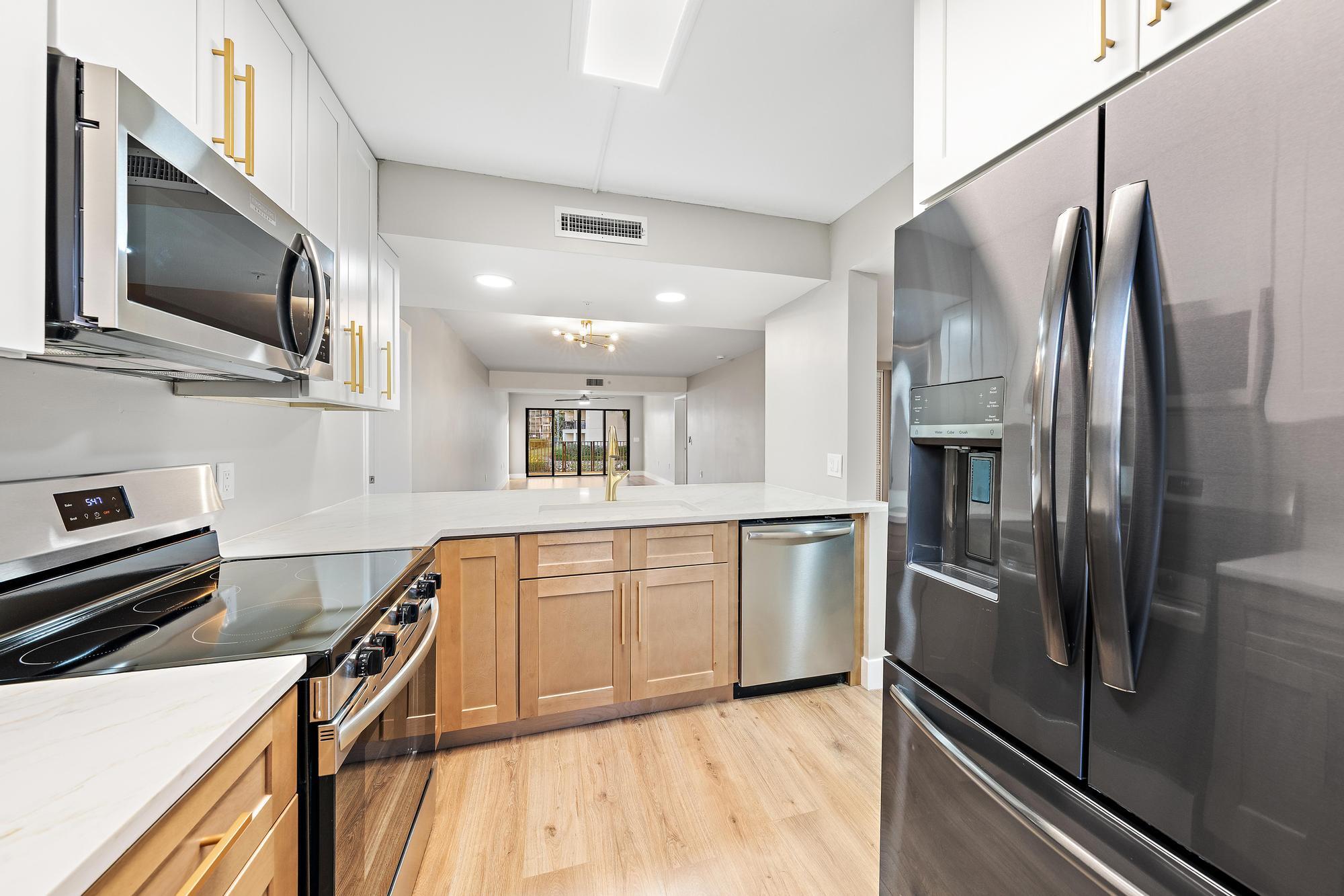 1601 Marina Isle Way, Unit 106 Jupiter, FL 33477 - Photo 7 of 33 1601 Marina Isle Way apt 106-3