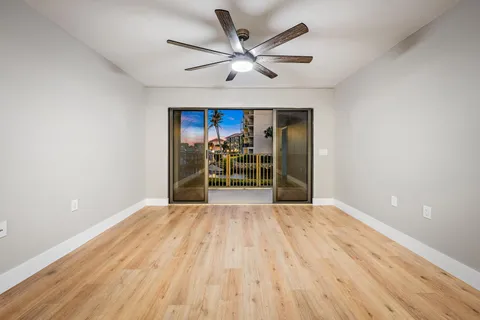 $525,000 | 1601 Marina Isle Way, Unit 106, Jupiter, FL 33477