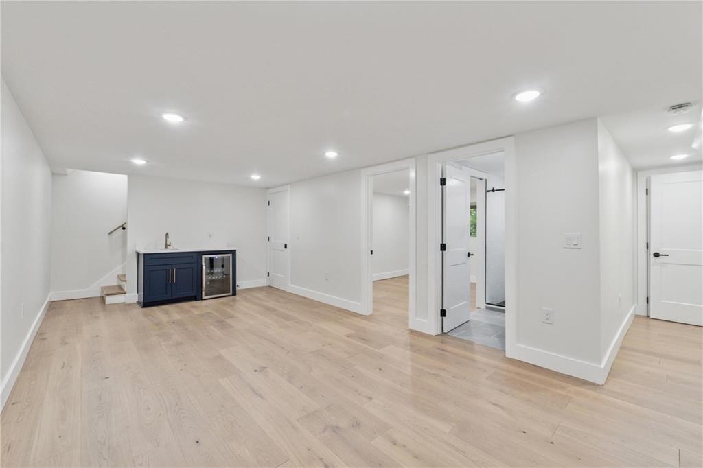 1542 Lavista Road Northeast Atlanta, GA 30329 - Photo 23 of 45