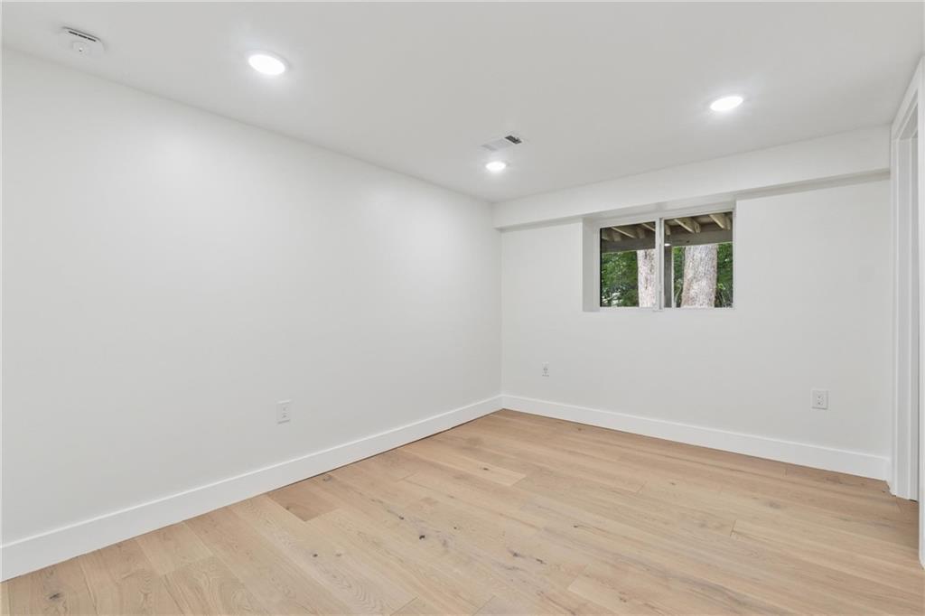 1542 Lavista Road Northeast Atlanta, GA 30329 - Photo 25 of 45