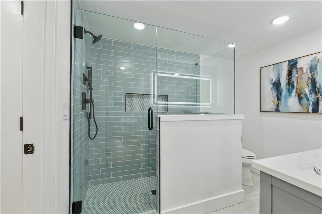 1542 Lavista Road Northeast Atlanta, GA 30329 - Photo 32 of 45