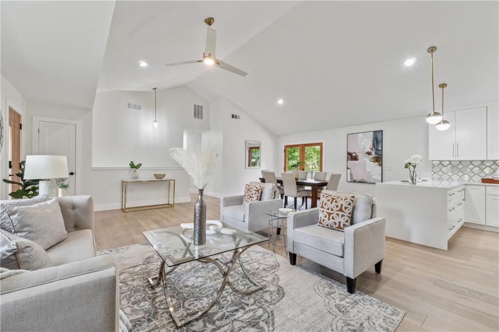 1542 Lavista Road Northeast Atlanta, GA 30329 - Photo 9 of 45