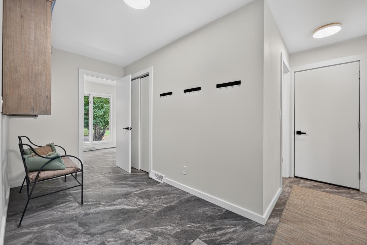 5075 Welsh Road Rockford, IL 61107 - Photo 14 of 58 Gallery Image 14