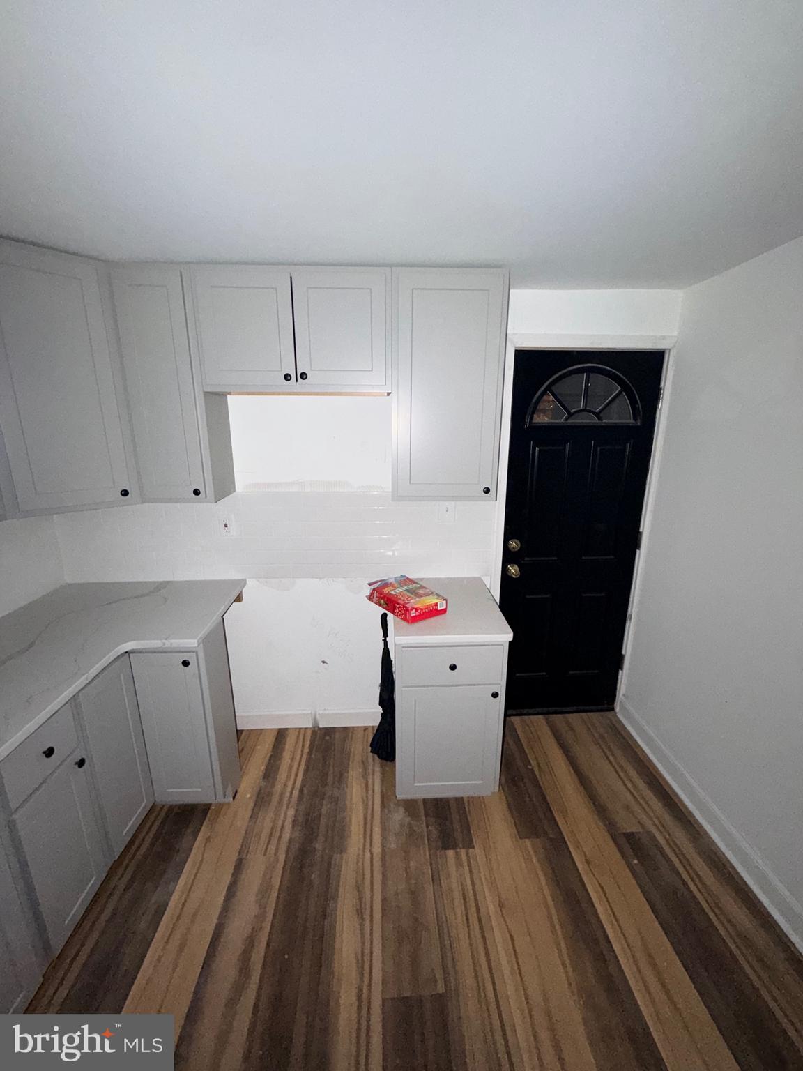 614 Emily Street Philadelphia, PA 19148 - Photo 5 of 16