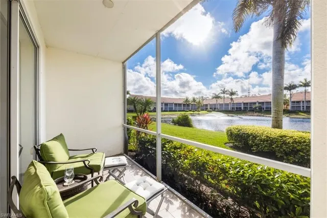 $430,000 | 2386 Magnolia Avenue, Unit 7801, Naples, FL 34112