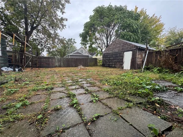 $100,000 | 120 7th Avenue, North Tonawanda, NY 14120