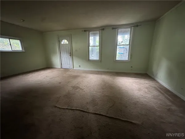 $100,000 | 120 7th Avenue, North Tonawanda, NY 14120