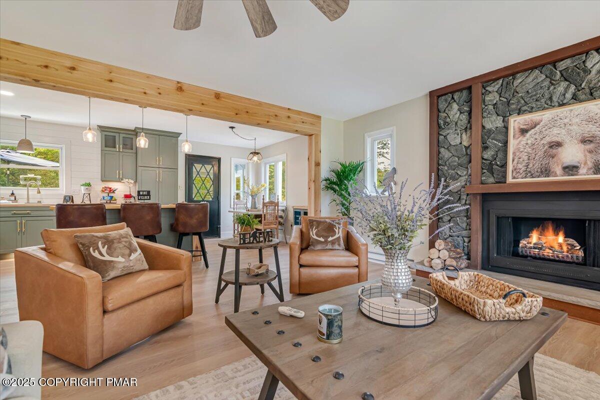 114 Gravatts Way Tannersville, PA 18372 - Photo 13 of 88 14-Photo Sep 29 2025, 9 58 18 AM