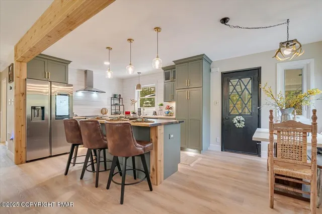 $534,900 | 114 Gravatts Way, Tannersville, PA 18372