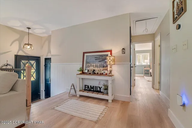 $534,900 | 114 Gravatts Way, Tannersville, PA 18372