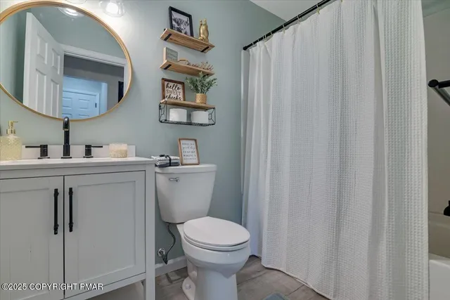 $534,900 | 114 Gravatts Way, Tannersville, PA 18372