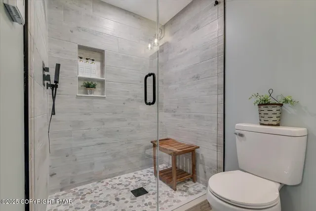 $534,900 | 114 Gravatts Way, Tannersville, PA 18372