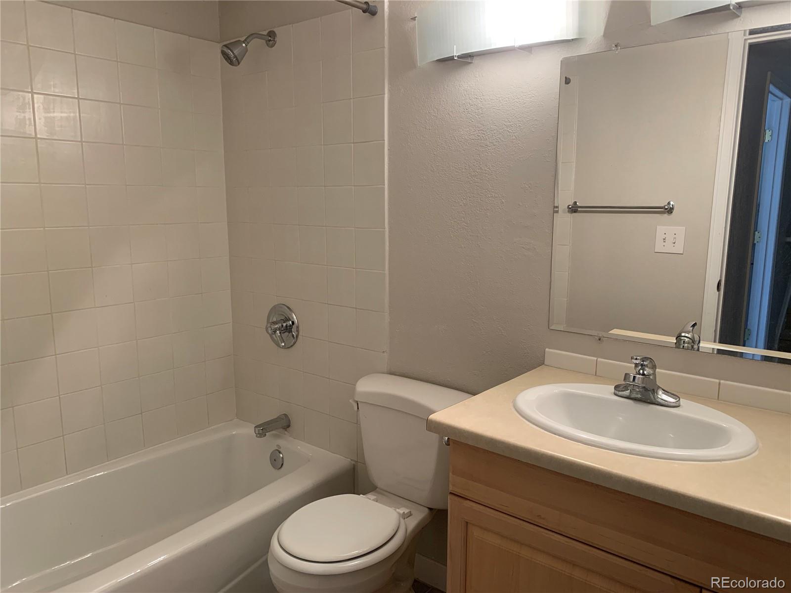 10622 Cherrybrook Circle Highlands Ranch, CO 80126 - Photo 16 of 25