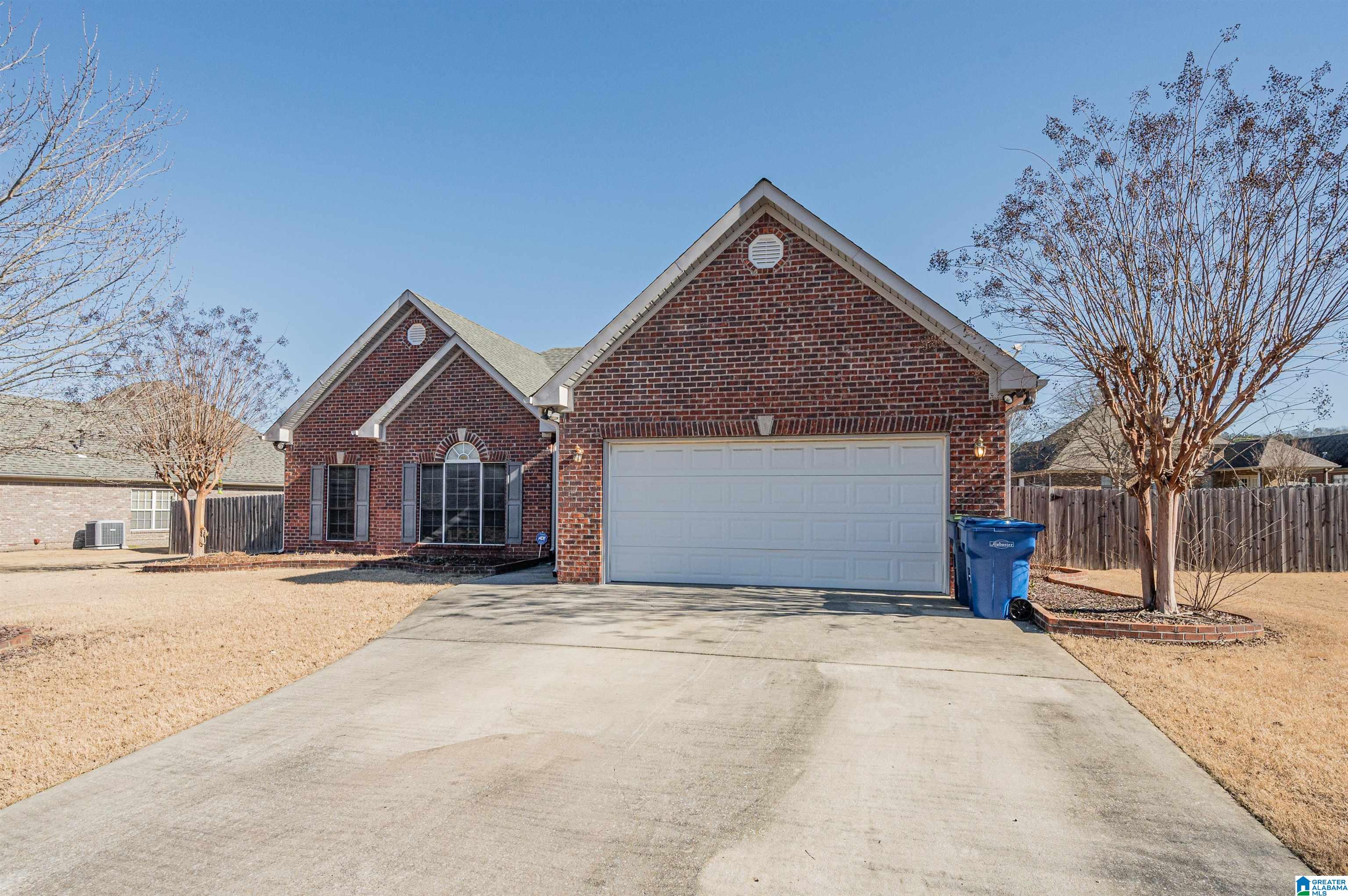 124 Churchill Drive Alabaster, AL 35114 - Photo 3 of 43