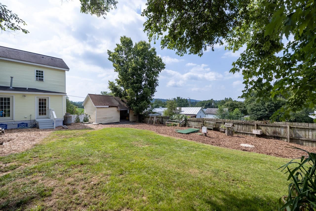 4147 South Middle Road Quicksburg, VA 22847 - Photo 28 of 33 a view of a backyard with sitting area