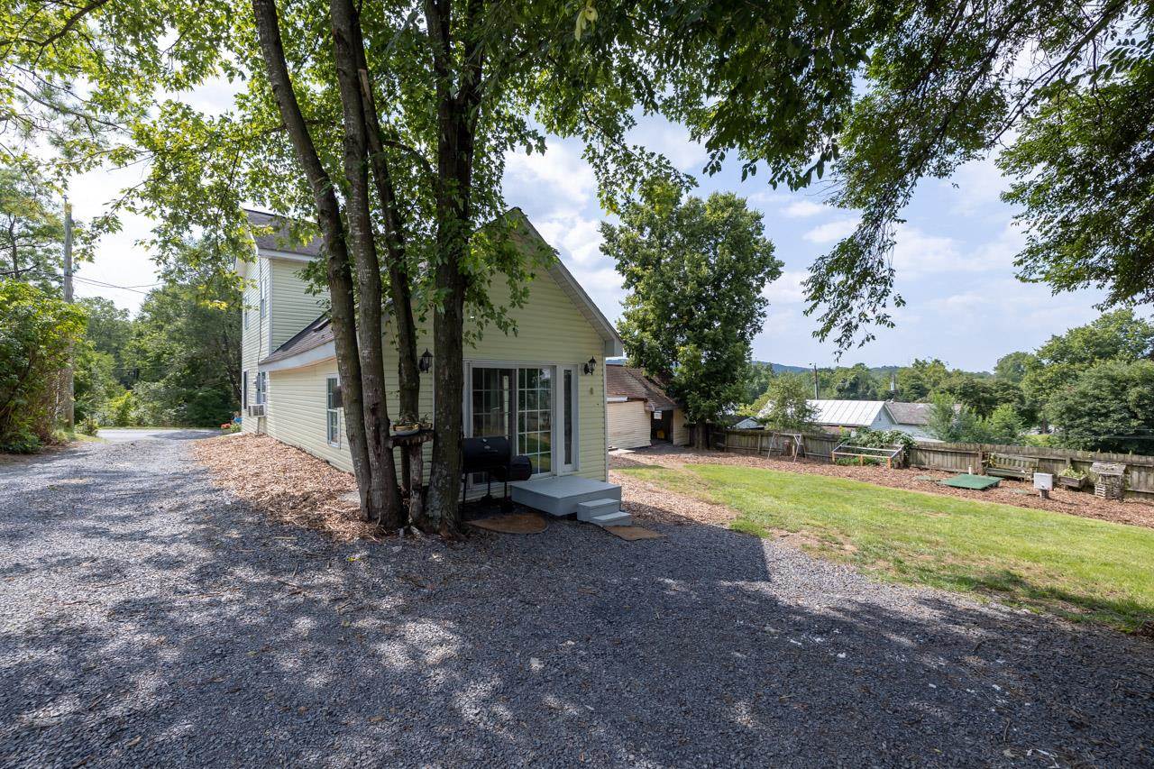 4147 South Middle Road Quicksburg, VA 22847 - Photo 31 of 33 a view of a house with backyard and a tree