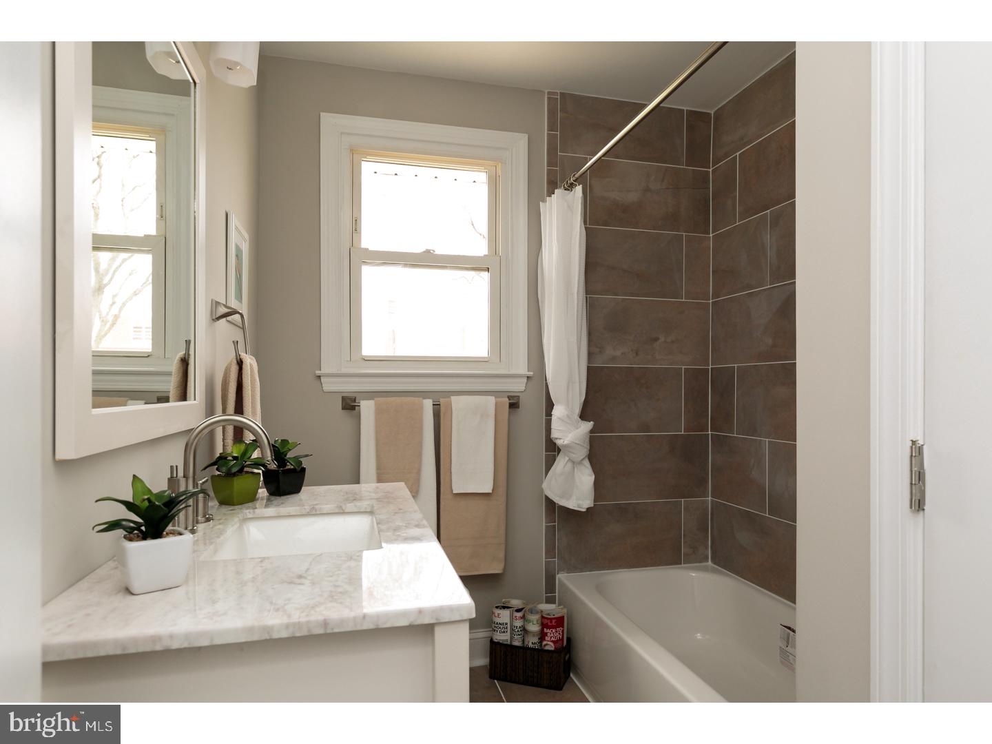 102 North Valleybrook Road Cherry Hill, NJ 08034 - Photo 12 of 24 Gallery Image 12
