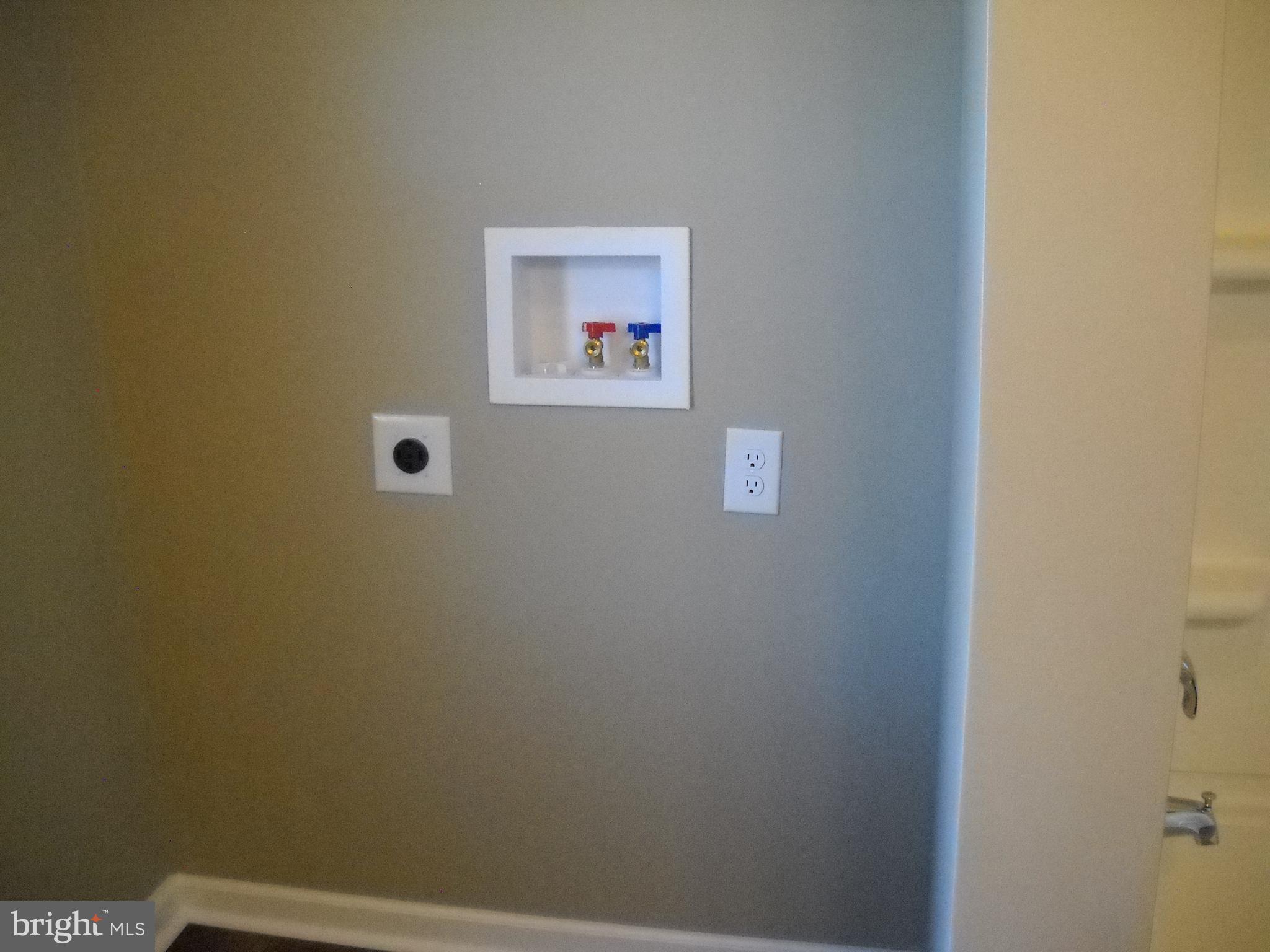 662 Passage Road Winchester, VA 22602 - Photo 10 of 13 a view of a small room