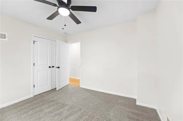 $400,000 | 1421 East Stagecoach Drive, Olathe, KS 66062