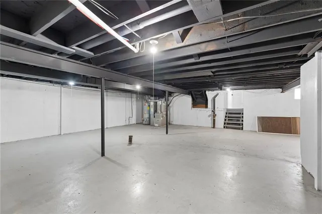 $400,000 | 1421 East Stagecoach Drive, Olathe, KS 66062