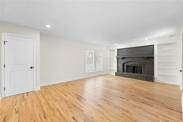 $400,000 | 1421 East Stagecoach Drive, Olathe, KS 66062