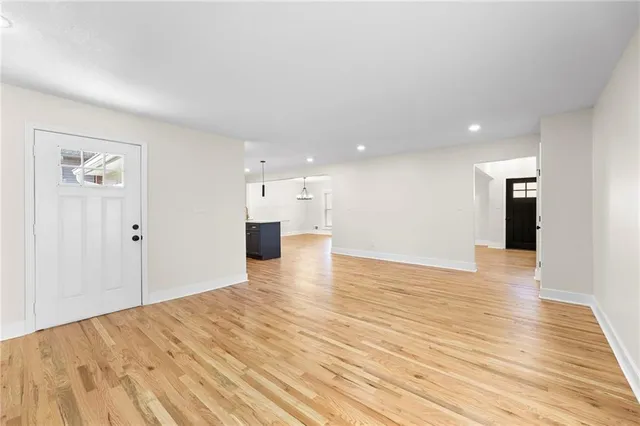 $400,000 | 1421 East Stagecoach Drive, Olathe, KS 66062